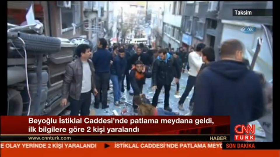 CNN Türk'ün 19 Mart 2016'da İstiklal Caddesi'nde gerçekleşen patlamaya ait olduğunu iddia ettiği bu fotoğrafı Google'da aratarak işe başlayabilirsiniz.