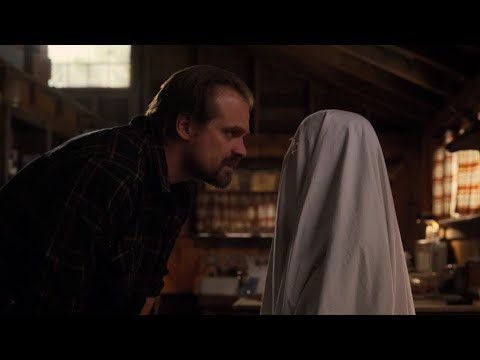 - E.T.– Eleven’ın giydiği hayalet kıyafeti tanıdık geldi mi?