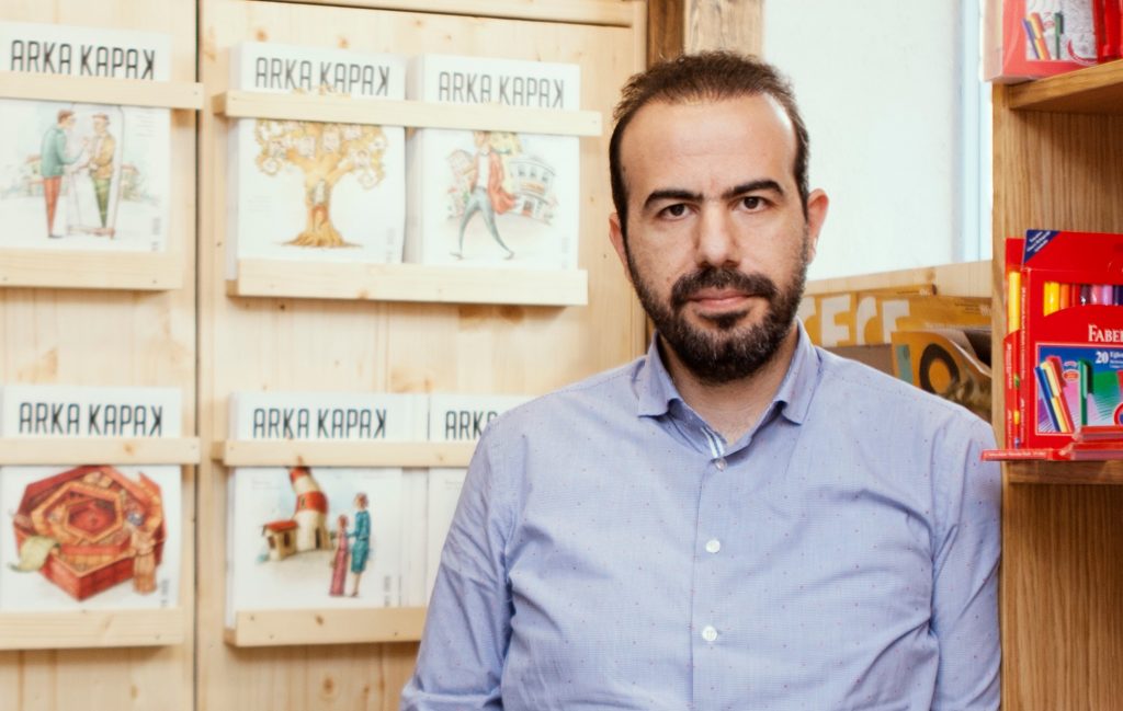 Mehmet Ali Çalışkan – Yayıncı, Arka Kapak Dergi.